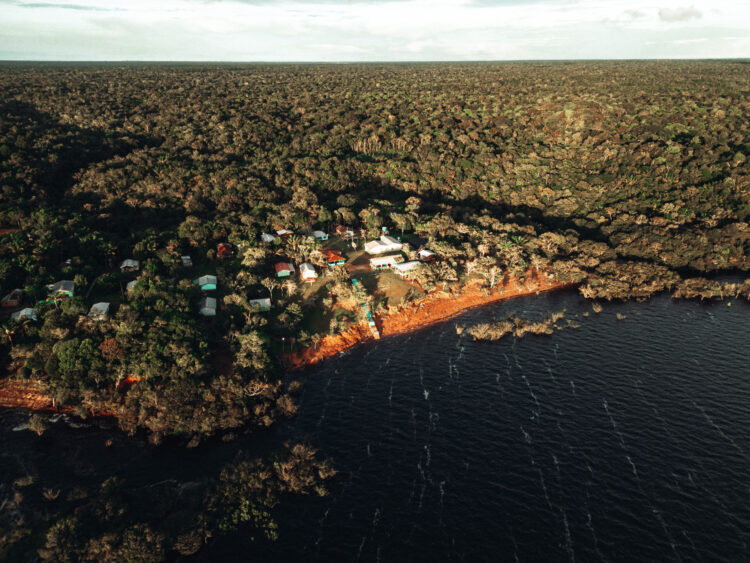 FAS completa 18 anos com novas parcerias para fortalecer a bioeconomia na Amazônia e melhorar a infraestrutura comunitária - FAS