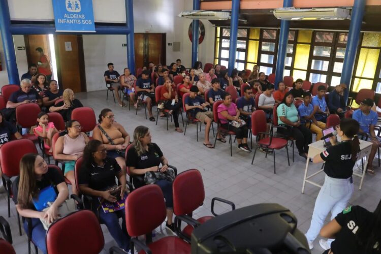 Sejusc leva ação social aos moradores do bairro Alvorada