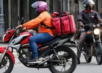 Governo sugere adicional de R$ 2,50 por km a entregadores de aplicativos