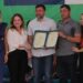 Nos 140 anos de Lábrea, governador Wilson Lima entrega documento que viabiliza regularização fundiária no município