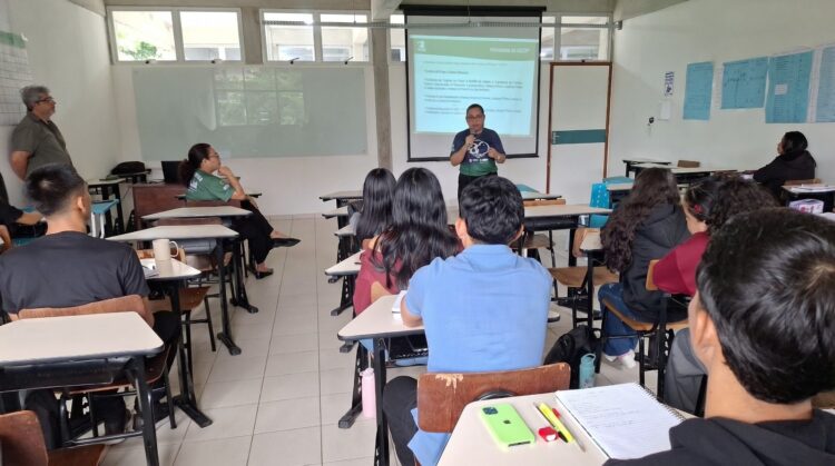 Ipaam intensifica regularização de pousadas durante ação em Parintins