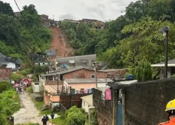 Chuvas fortes e deslizamentos em Pernambuco e na Paraíba deixam oito mortos – País