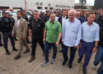 Governador Roberto Cidade lança Operação Segurança Presente e reforça proteção à população com entrega de novos equipamentos
