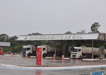 Em visita ao complexo Azulão, vice-governador Serafim Corrêa destaca potencial energético do Amazonas 