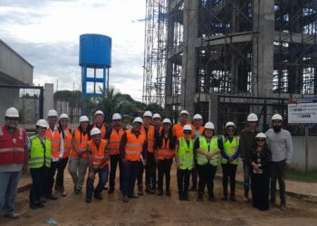 Projeto “Tô na Obra” leva acadêmicos para conhecer obras do Prosai Parintins