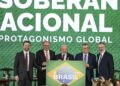 "Brasil não abaixa a cabeça", diz Durigan ao defender soberania e Pix
