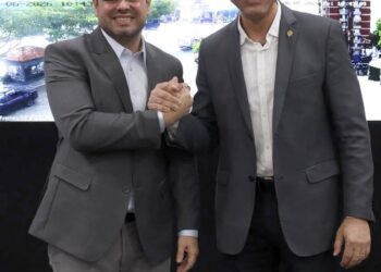 Governador Roberto Cidade apresenta modelo inteligente de segurança pública ao governador de Rondônia