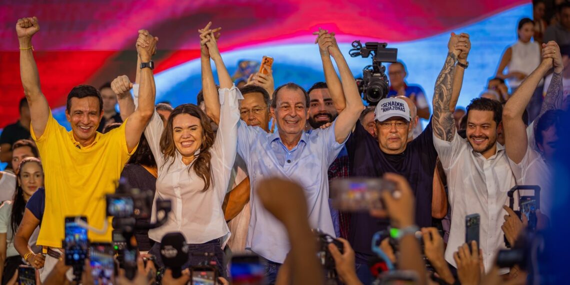 Construção de escolas, ensino em tempo integral e valorização dos professores estão entre propostas de Omar para a educação