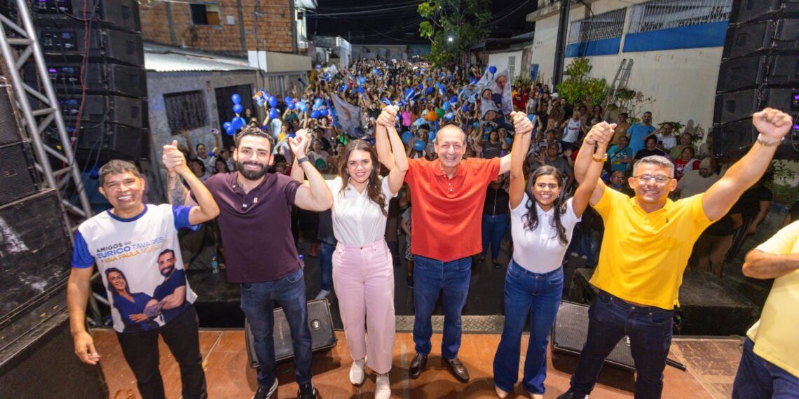 Na Cidade Nova, Omar defende retomada do funcionamento 24 horas das delegacias