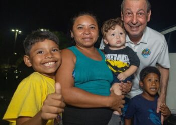 PEC 6×1: Omar ressalta impacto da mudança para mulheres e mães solo