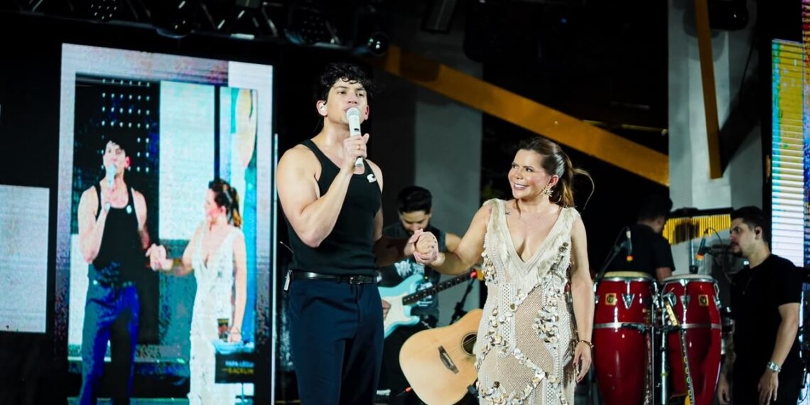 Léo Foguete arrasta multidão e faz show histórico na 31ª Festa da Pesca ao Tucunaré, em Nhamundá
