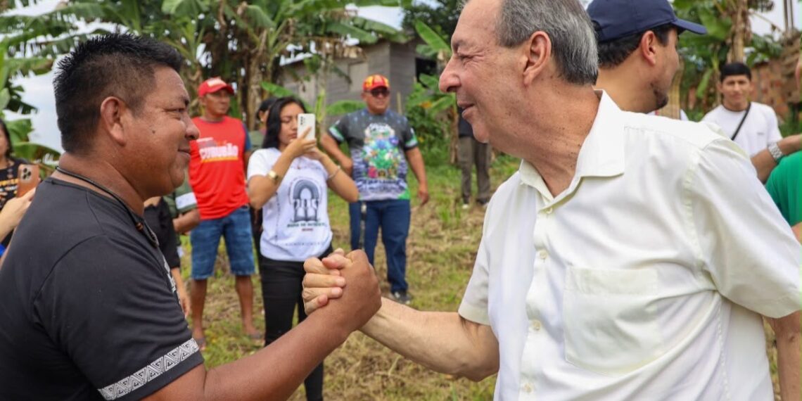 Omar propõe tecnologia e brigadas para combater queimadas no interior do Amazonas