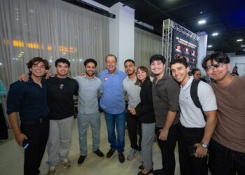 Proposta prevê qualificação em programação, dados e áreas digitais, além de até seis meses de experiência profissional custeada pelo Estado